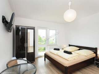 Комплексы для отдыха с коттеджами/бунгало Guest House Vipabo Нехоже Двухместный номер с 1 кроватью и балконом-3